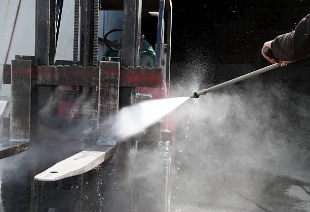 Best Patio and Deck Pressure Washing  in Glendive, MT